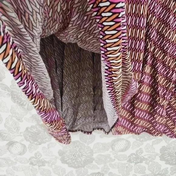 Leota Wrap Cap Sleeve Printed Women's Knee Dress Stretched 4X - Picture 5 of 9